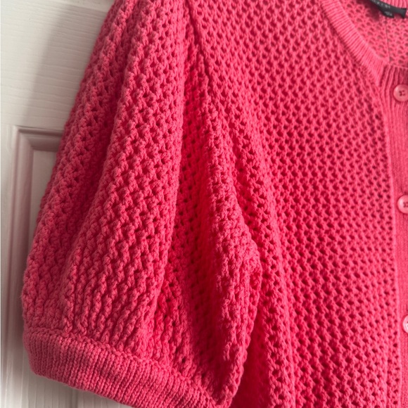 New TOCCIN Hot Pink Knit Sweater. Size: L - Picture 7 of 11